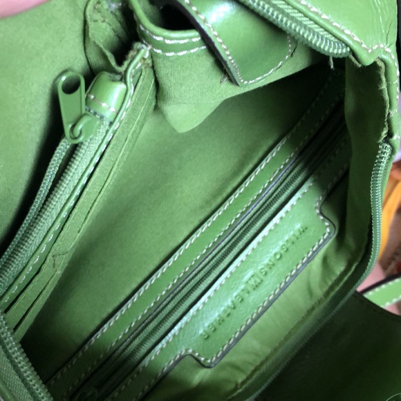 Green Leather Purse - Picture 4 of 6